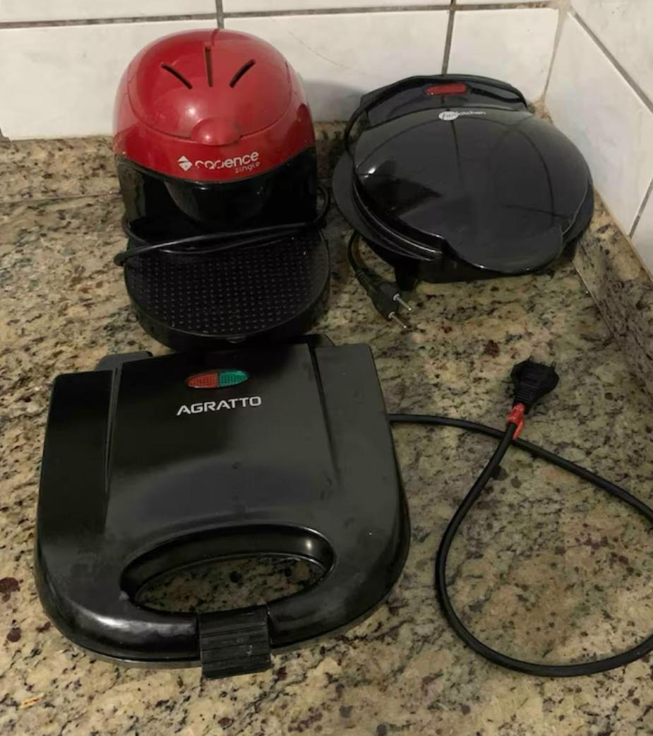 Holiday home Casa Quintal Bueno! 5 Quartos Com Ar Split E Internet Ultra! Perto Do De Goiania! Marista Parques Areiao E Vaca Brava Hospital Premium Mater Dei Blue Fit Perdomo Shopping! Goiania